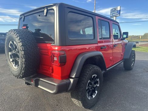 Used 2024 Jeep Wrangler Unlimited Rubicon 4xe image 10