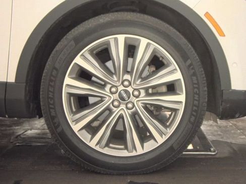 Used 2018 Lincoln MKX Reserve w/ Luxury Package image 25