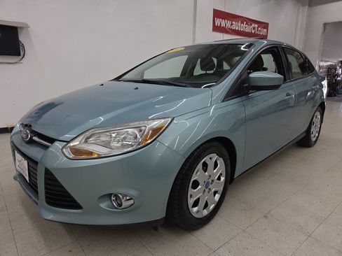 Used 2012 Ford Focus SE FWD image 3