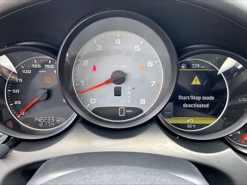 Used 2013 Porsche Cayenne S AWD/4WD image 23