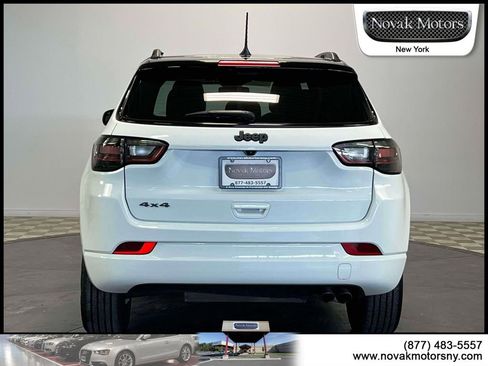 Used 2022 Jeep Compass High Altitude AWD/4WD image 7