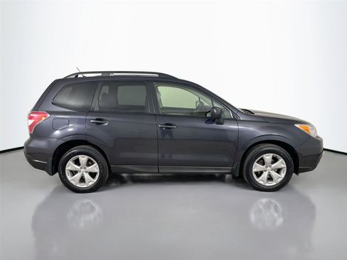 Used 2014 Subaru Forester 2.5i Premium w/ All-Weather Package image 18