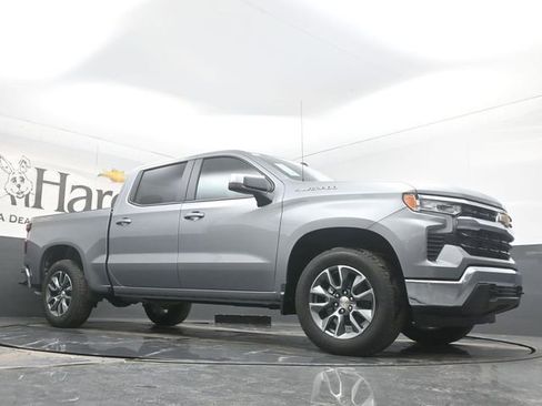 New 2026 Chevrolet Silverado 1500 LT image 2