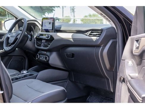 Used 2022 Ford Escape SE w/ Convenience Package AWD/4WD image 10