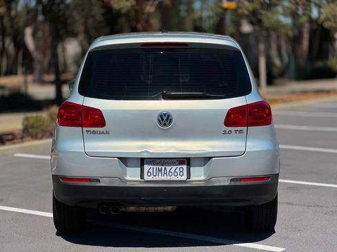 Used 2012 Volkswagen Tiguan S FWD image 13