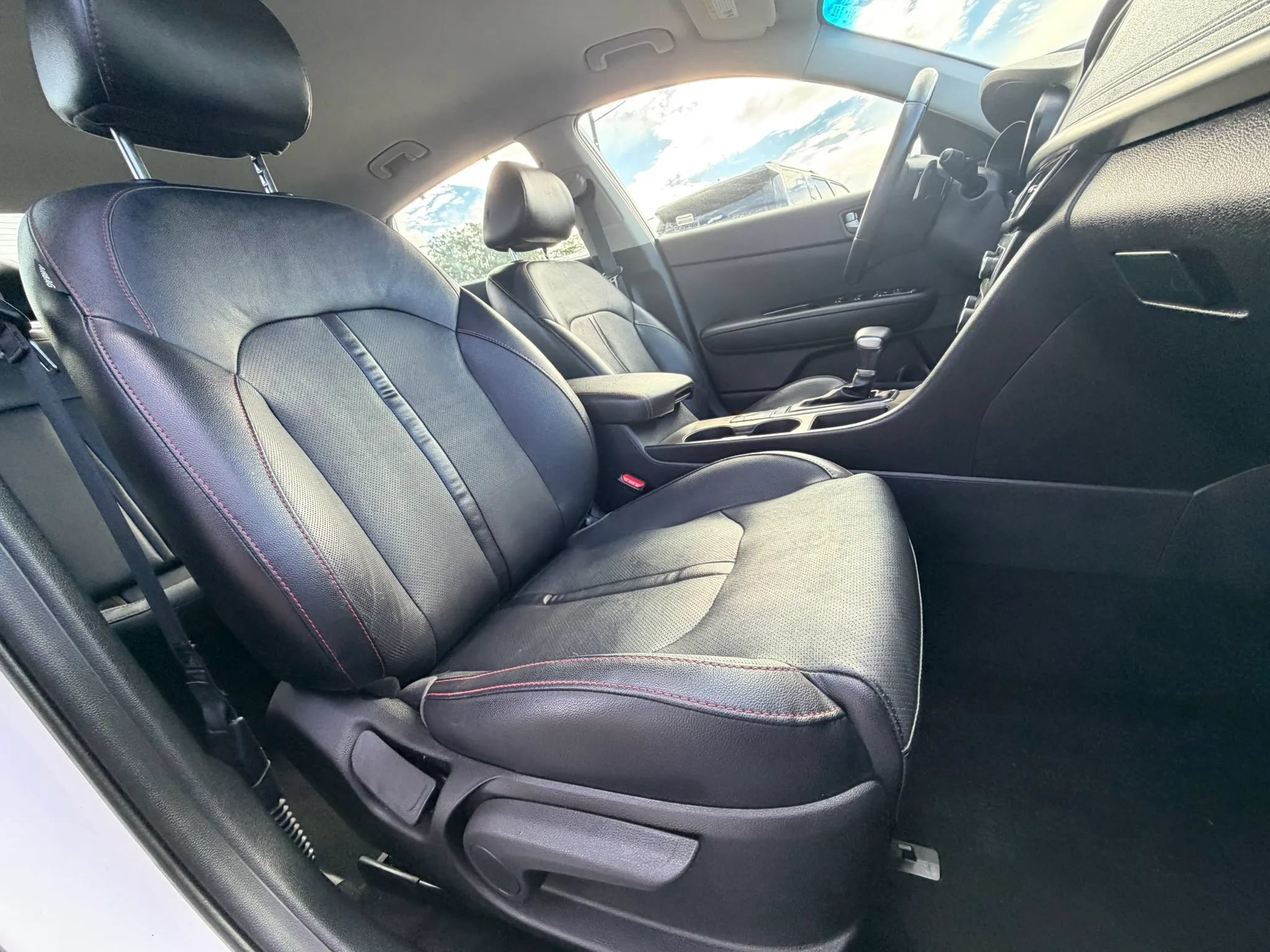Used 2016 Kia Optima SX FWD image 25