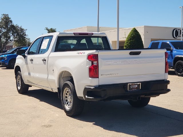 Used 2024 Chevrolet Silverado 1500 W/T w/ Trailering Package AWD/4WD image 3