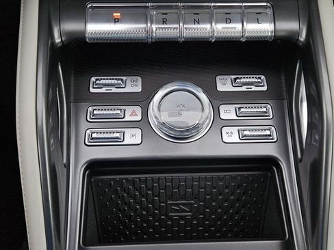 New 2026 Lincoln Nautilus Reserve w/ Jet Appearance Package image 12