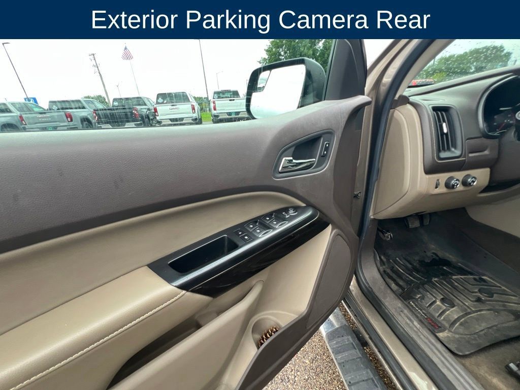 Used 2015 GMC Canyon SLT AWD/4WD image 16