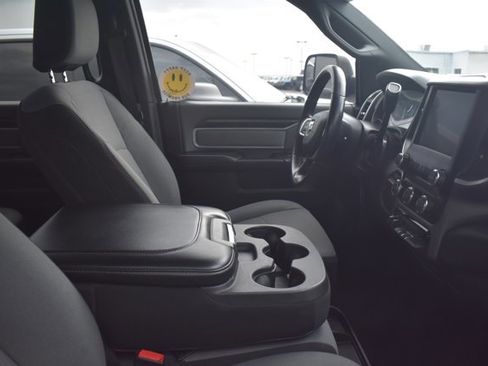 Used 2022 RAM 2500 Big Horn AWD/4WD image 4