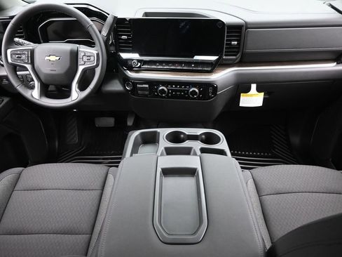 New 2025 Chevrolet Silverado 1500 LT image 14