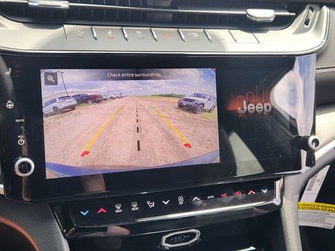New 2026 Jeep Grand Cherokee Altitude RWD image 12