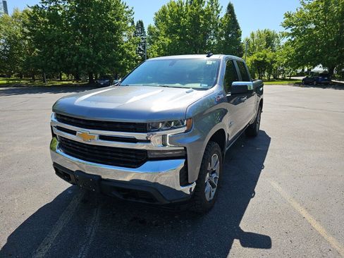 Used 2021 Chevrolet Silverado 1500 LT w/ Texas Edition Plus AWD/4WD image 2