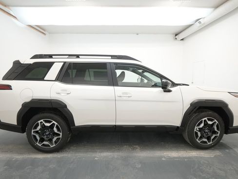 Used 2026 Subaru Outback Touring image 10