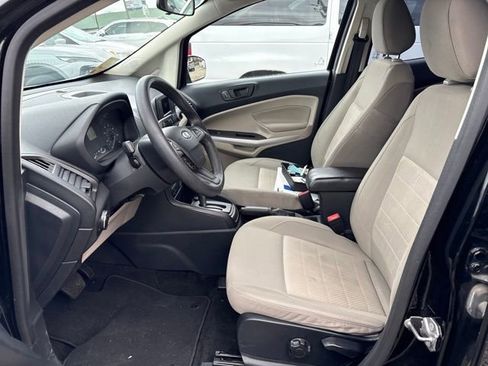 Used 2020 Ford EcoSport S image 8