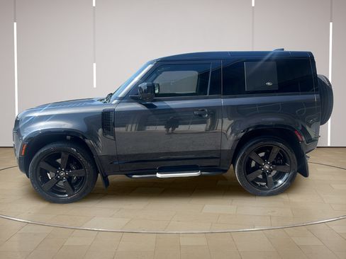 Used 2023 Land Rover Defender 90 V8 AWD/4WD image 2