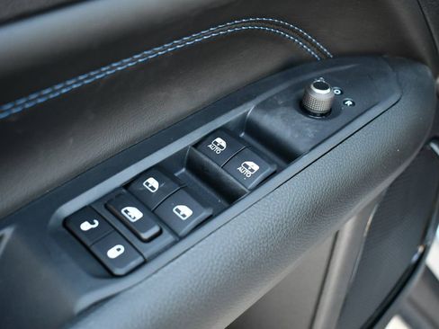 New 2026 Jeep Compass Latitude AWD/4WD image 14