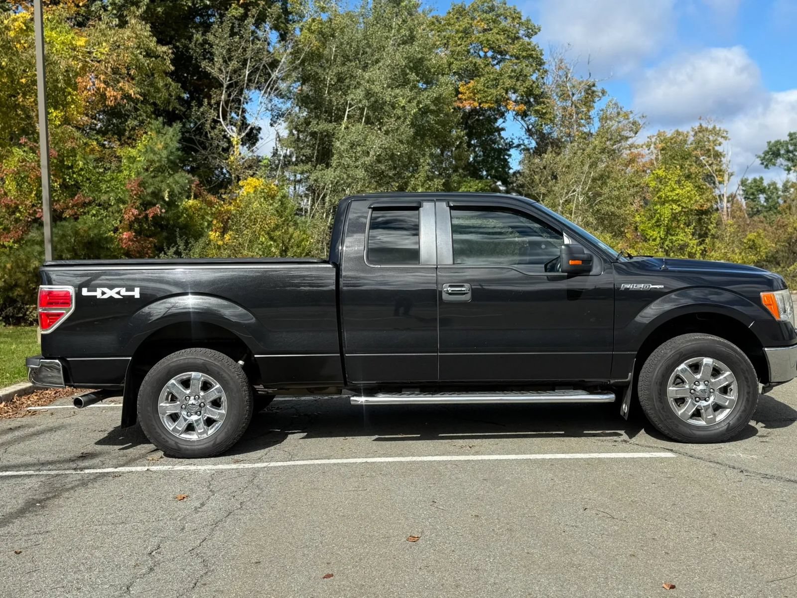 Used 2013 Ford F150 XLT w/ XLT Chrome Pkg AWD/4WD image 5