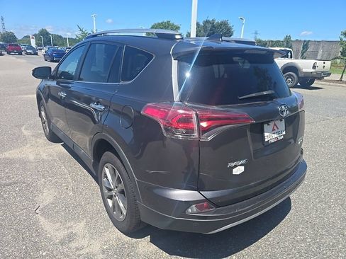 Used 2018 Toyota RAV4 Limited w/ Advanced Technology Package AWD/4WD image 7
