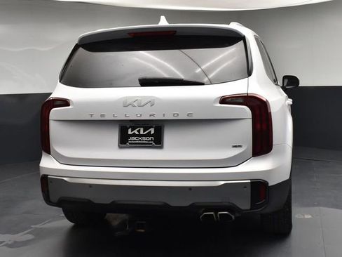 Used 2023 Kia Telluride S w/ S Sunroof Package image 7