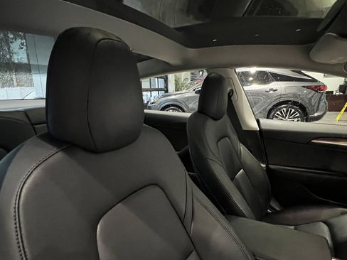 Used 2023 Tesla Model 3 Standard Range image 38