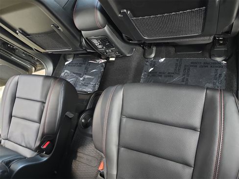 New 2026 Dodge Durango GT image 12