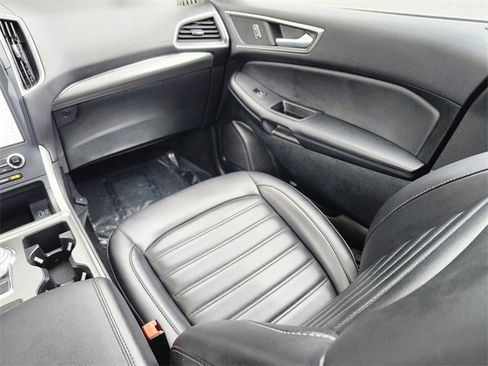 Certified 2022 Ford Edge SEL w/ Convenience Package image 15