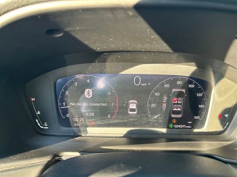 Used 2023 Honda Accord EX image 19