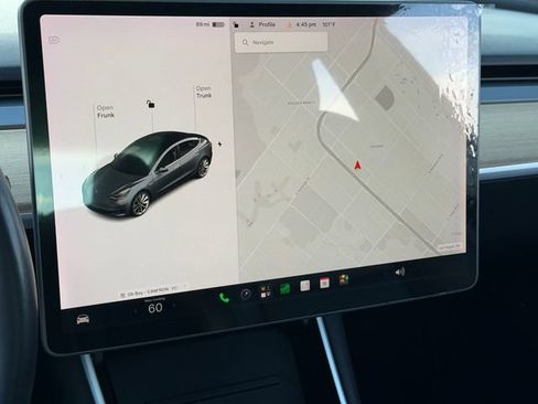 Used 2018 Tesla Model 3 Long Range AWD/4WD image 17