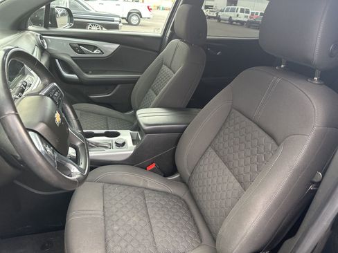 Used 2019 Chevrolet Blazer LT image 12