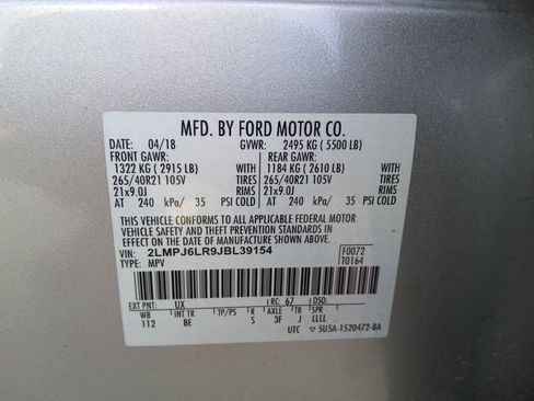 Used 2018 Lincoln MKX Reserve w/ Driver Assistance Package FWD image 38