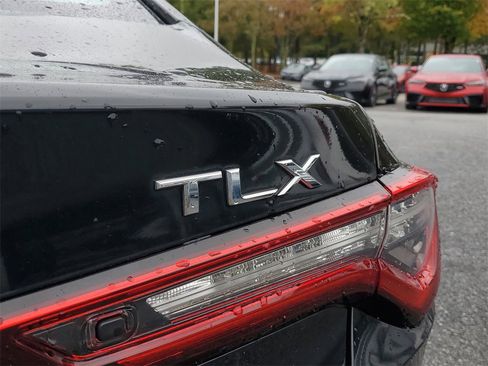 Certified 2022 Acura TLX w/ Technology Package image 8