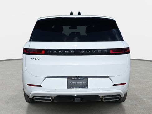 New 2025 Land Rover Range Rover Sport Dynamic SE image 6