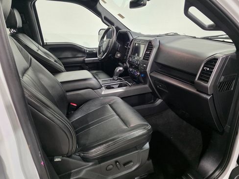 Used 2019 Ford F150 XLT w/ Equipment Group 302A Luxury image 24