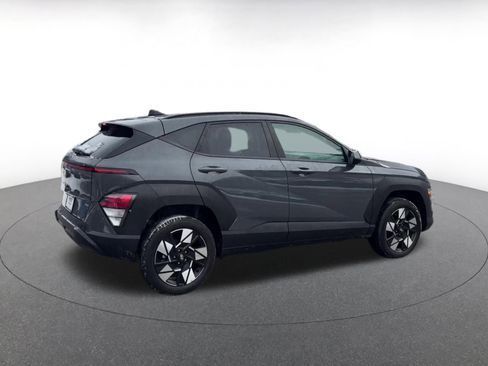 Used 2025 Hyundai Kona SEL image 15