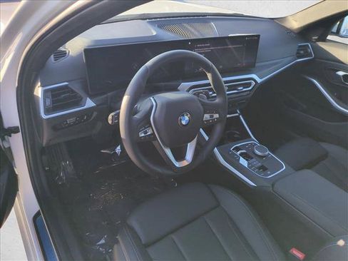 Certified 2023 BMW 330i Sedan w/ Convenience Package RWD image 10