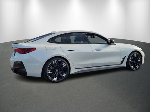 New 2026 BMW M440i w/ M Carbon Exterior Package image 7