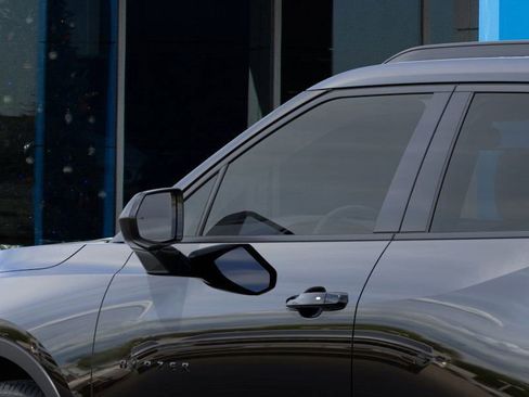 New 2026 Chevrolet Blazer LT image 12