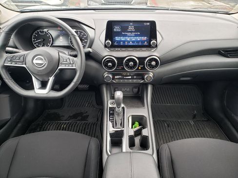 Certified 2025 Nissan Sentra SV w/ All-Weather Package image 16