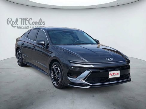 Used 2024 Hyundai Sonata SEL w/ Convenience Package FWD image 7