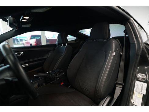 Used 2017 Ford Mustang GT image 11