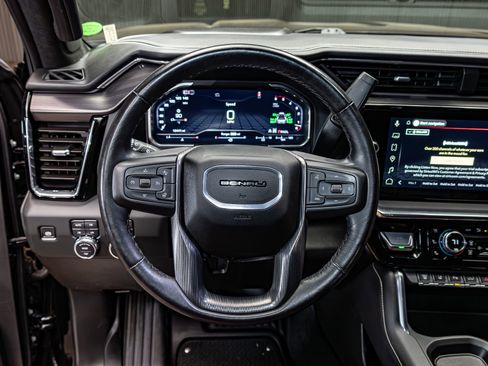 Used 2024 GMC Sierra 3500 Denali Ultimate image 19