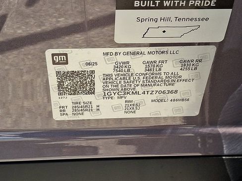 New 2026 Cadillac Vistiq Luxury w/ LPO, Floor Liner Package image 16