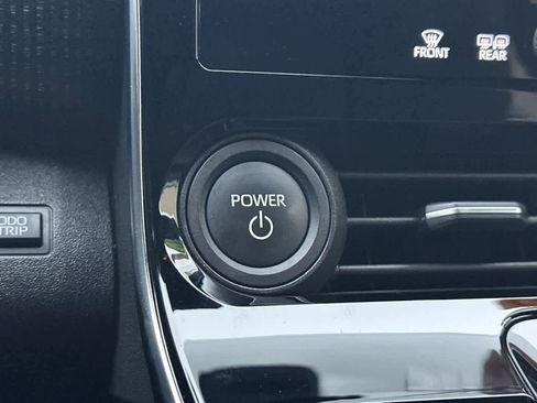 Used 2023 Subaru Solterra AWD image 21