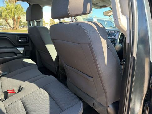 Used 2018 Chevrolet Silverado 1500 LT image 20