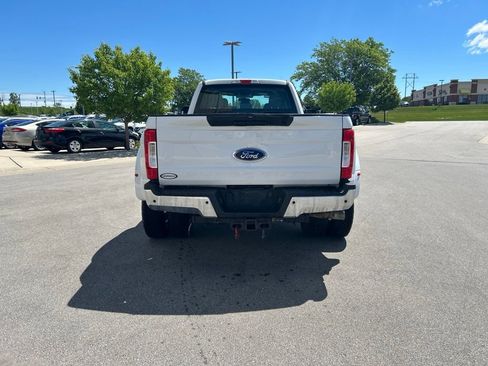 Certified 2019 Ford F350 XL w/ STX Appearance Package AWD/4WD image 8