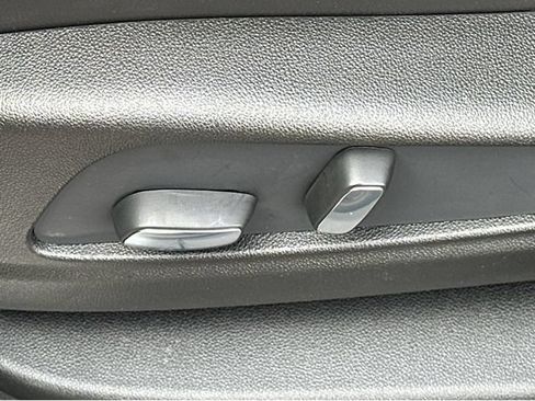 New 2026 Cadillac XT5 Luxury w/ LPO, Floor Liner Package FWD image 36