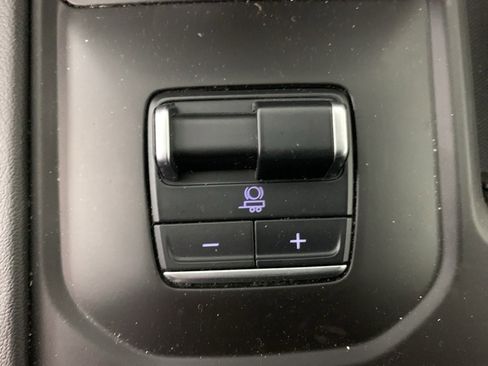 Used 2023 GMC Sierra 1500 Denali w/ Denali Reserve Package image 28