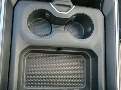 Used 2023 RAM 1500 Laramie image 31