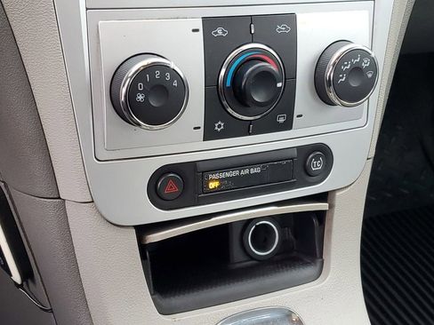 Used 2009 Chevrolet Malibu LS FWD image 13